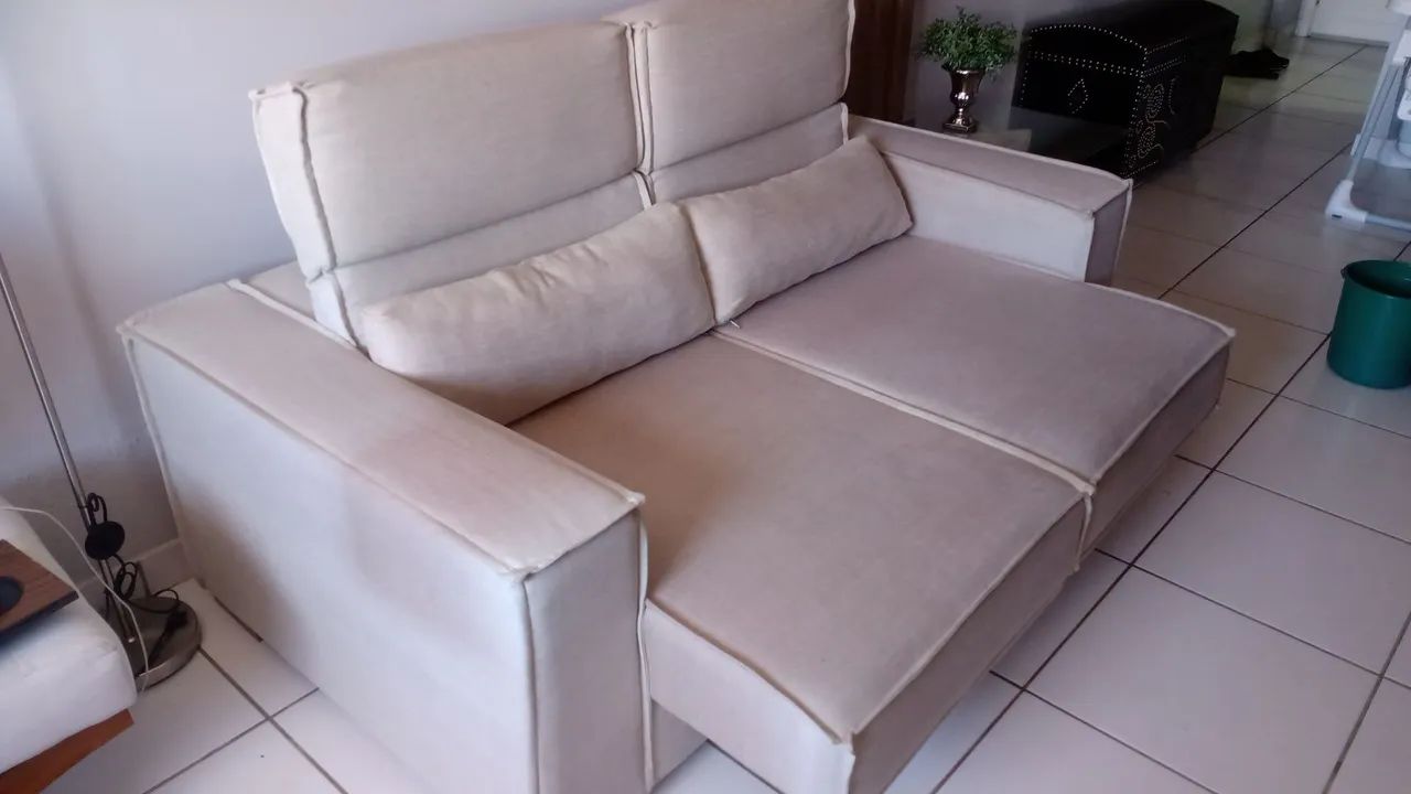 Sofá retrátil (lavagem a seco)64168507615361121