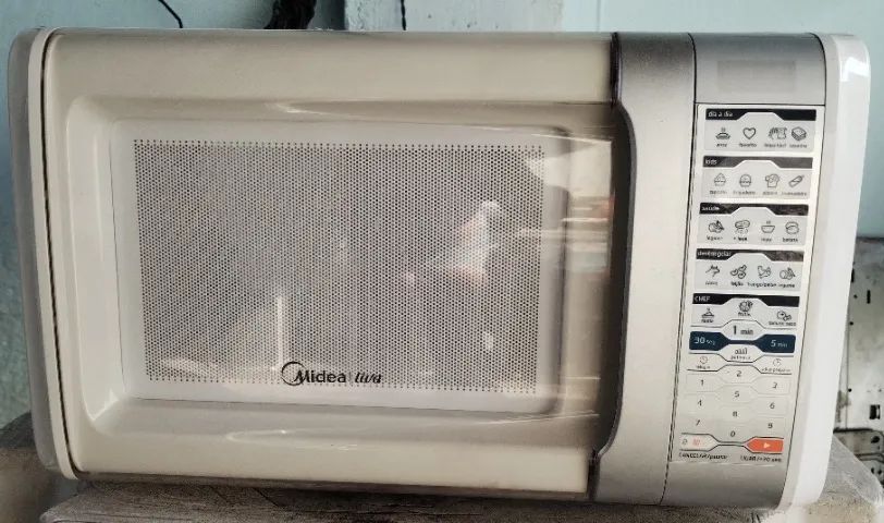 Microondas Midea 30 litros 