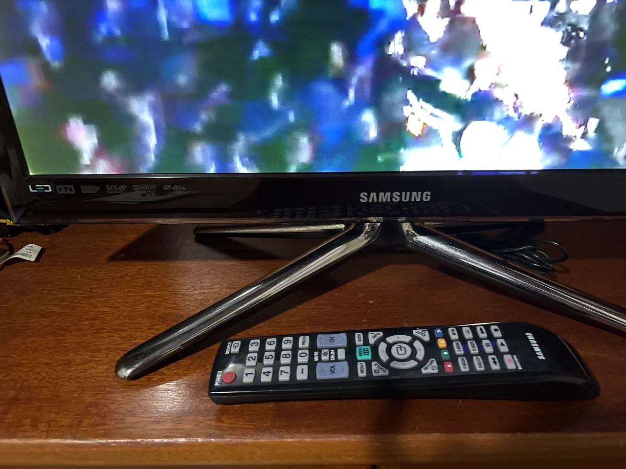 LCD TV monitor Samsung 24 polegadas  - Foto 3