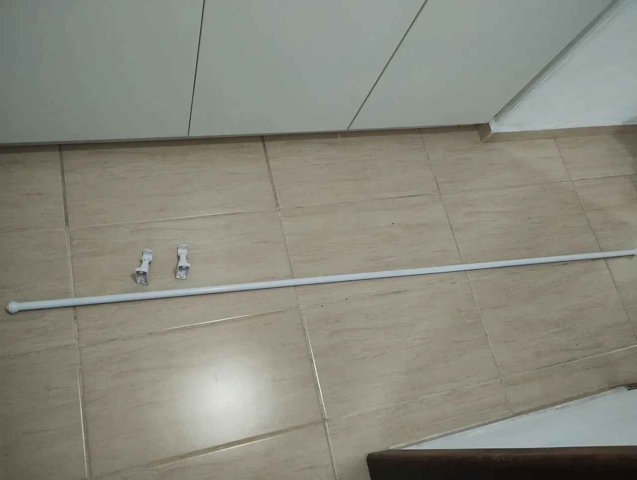 Varão para Cortina 2,0m Branco - Foto 2