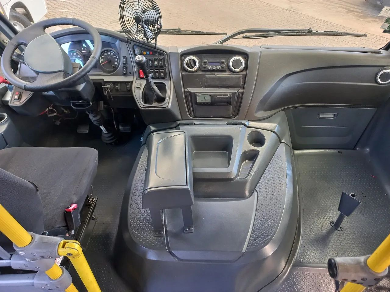 MICRO ÔNIBUS VOLARE - Foto 6