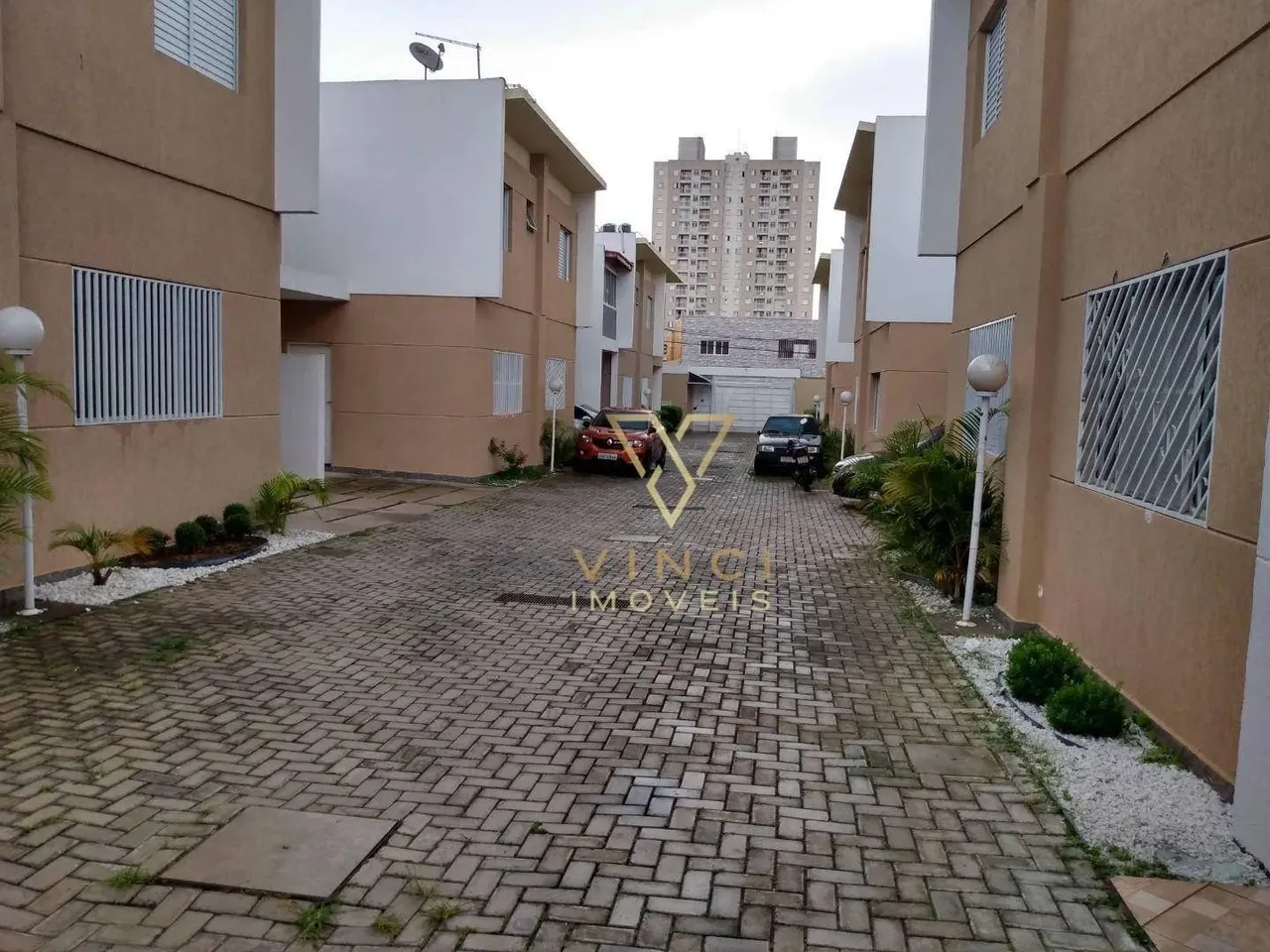 Sobrado com 3 dormitórios à venda, 85 m² por R$ 403.000,00 - Itaim Paulista - São Paulo/SP