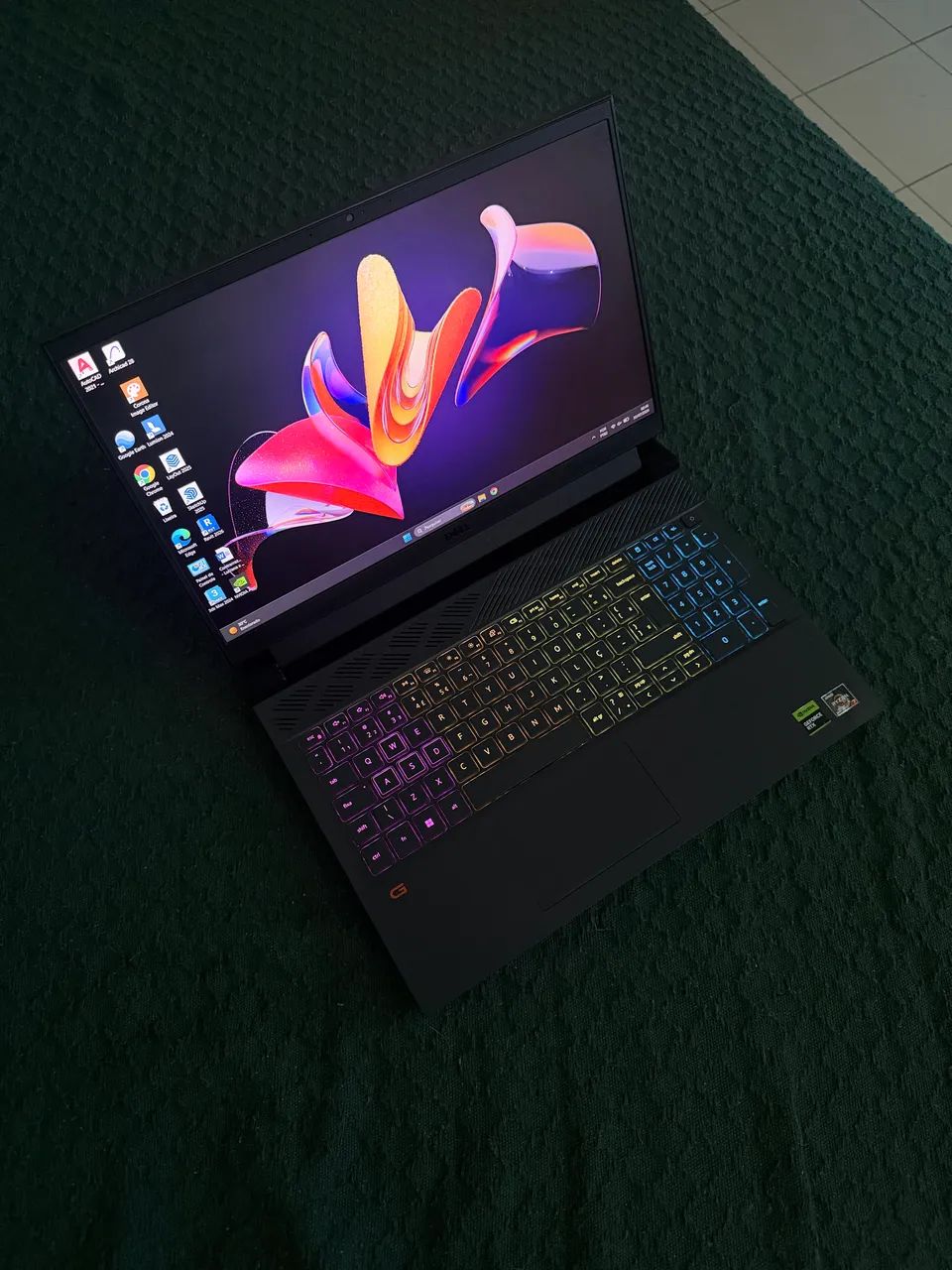 DELL G15 - Foto 5