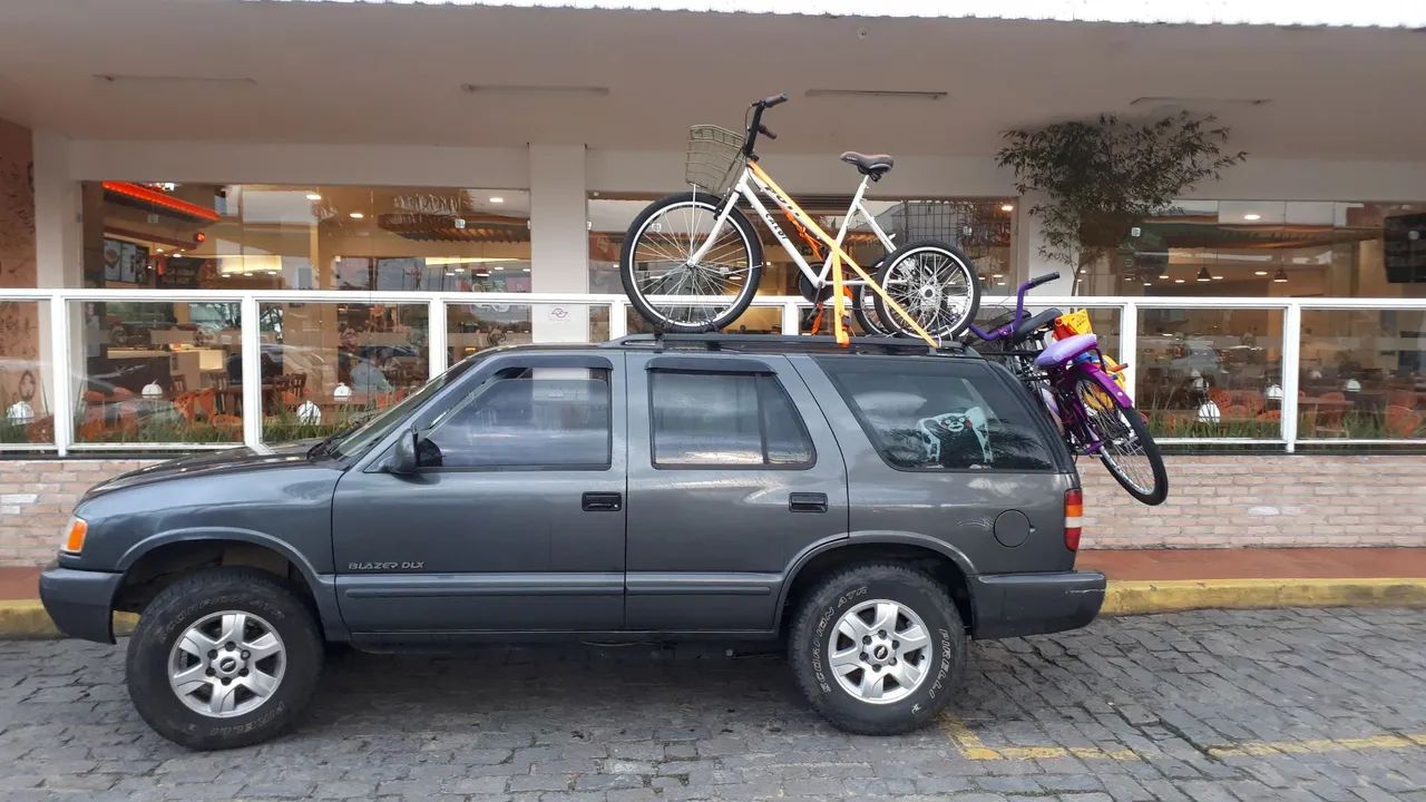 lindo Triciclo Caloi Retrô 26 freios a disco - Foto 2