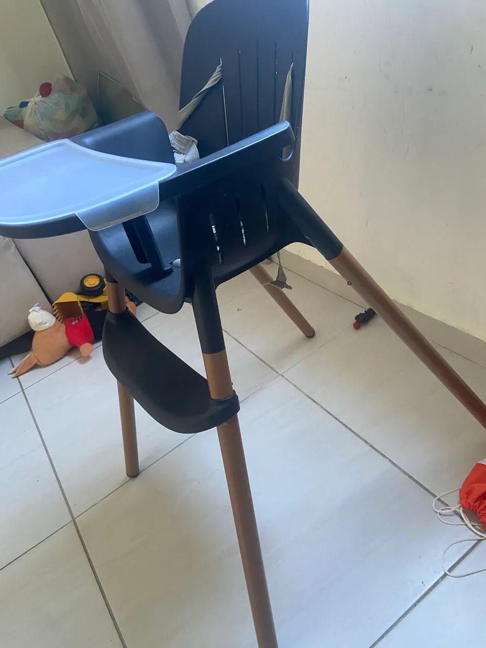 CADEIRA DE ALIMENTAÇÃO DE BEBÊ BURIGOTTO - Foto 3