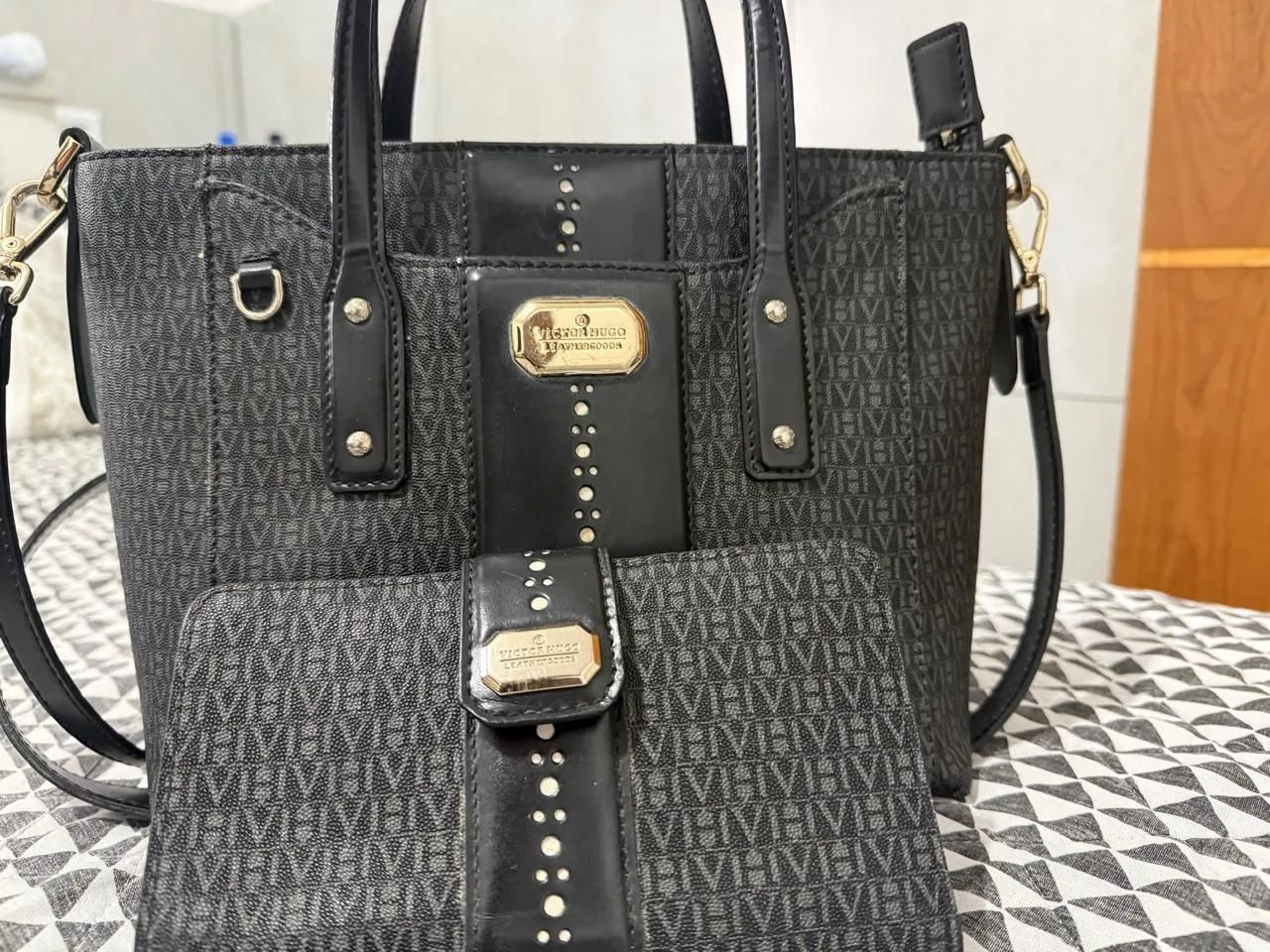 Bolsa Victor Hugo Original Pouquíssimo Uso