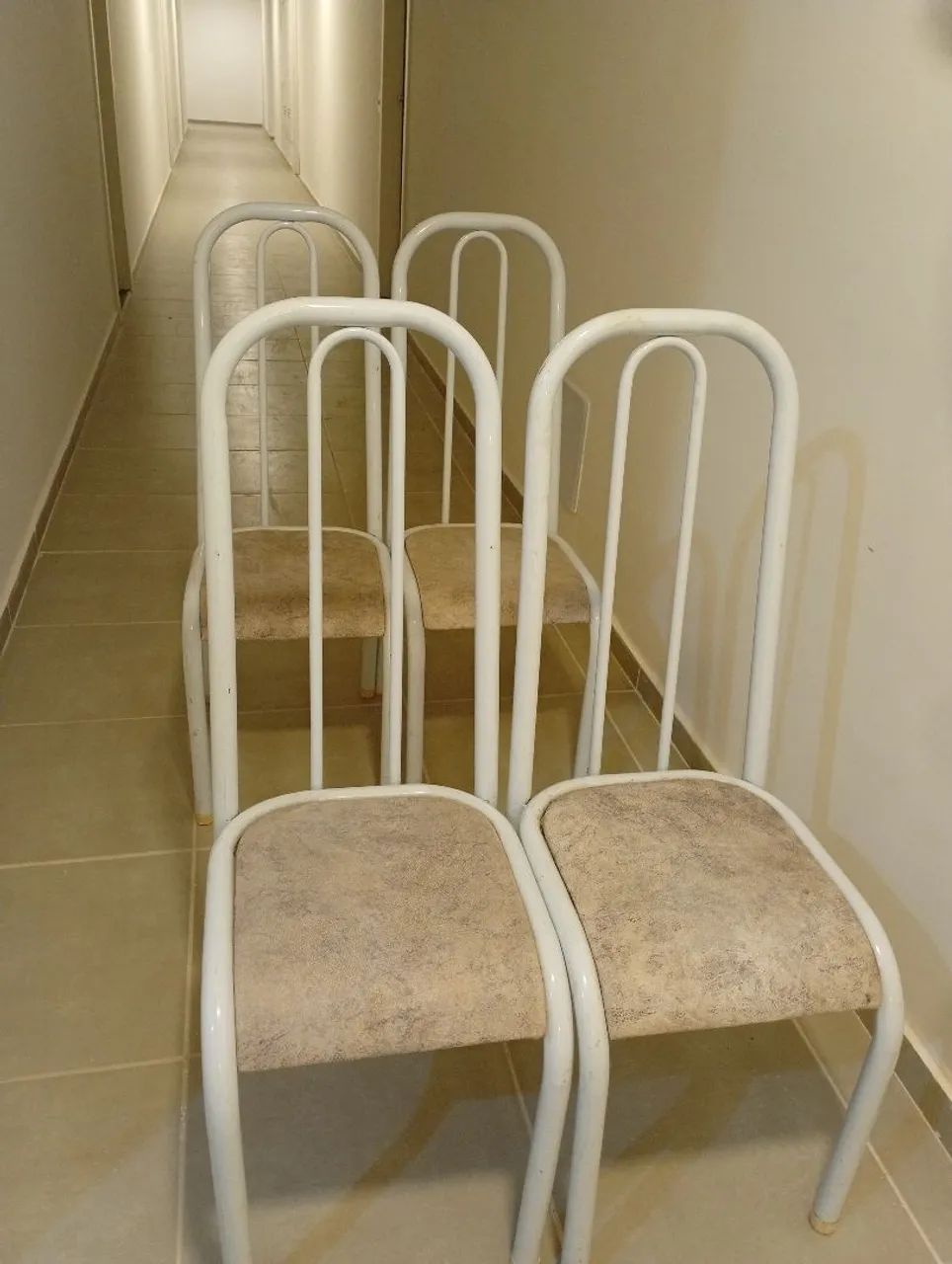 Vendo 4 cardeira 