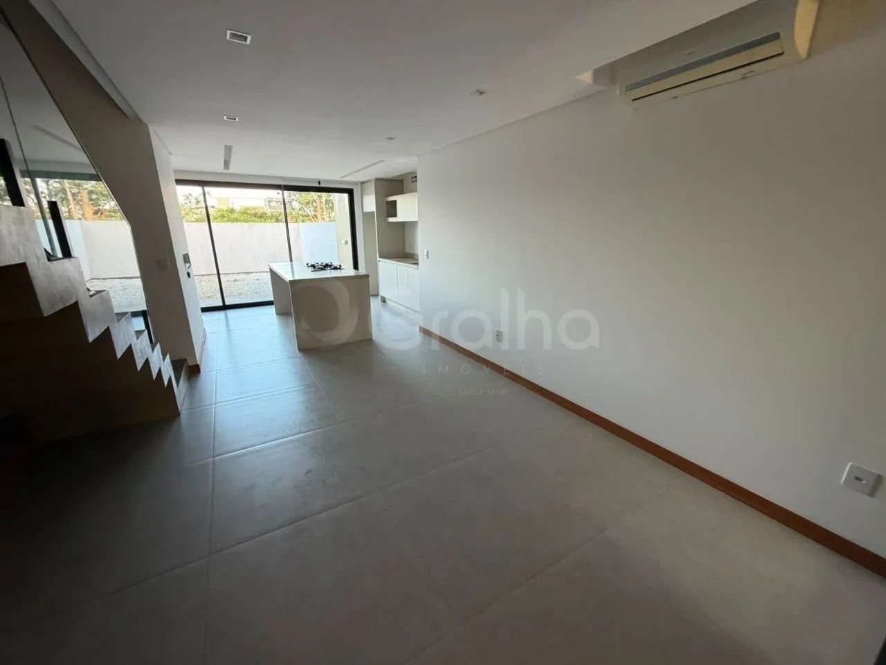 Casa Residencial de 160m² com 3 quartos no Campeche - Foto 2