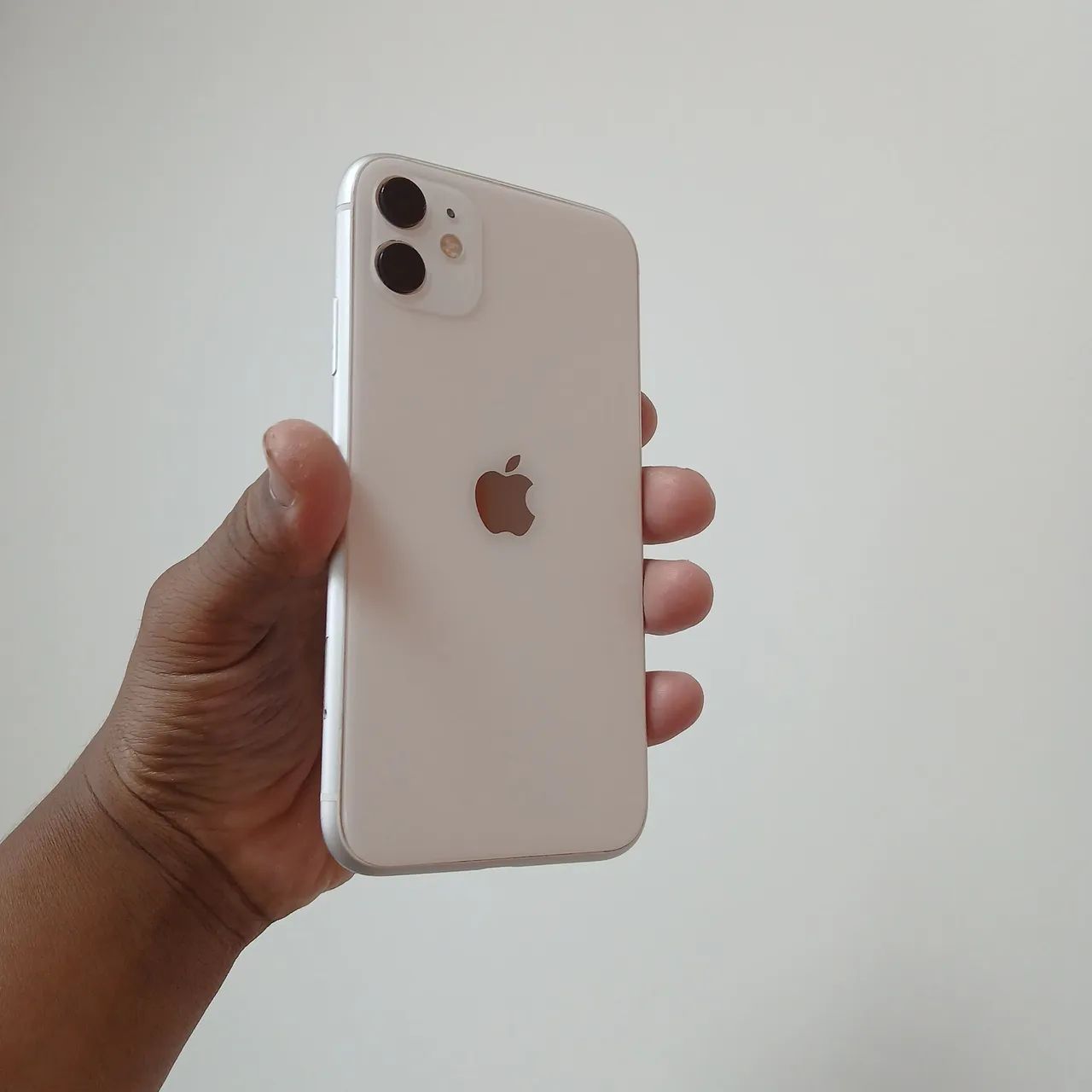 IPHONE 11 128GB IMPECÁVEL  - Foto 3