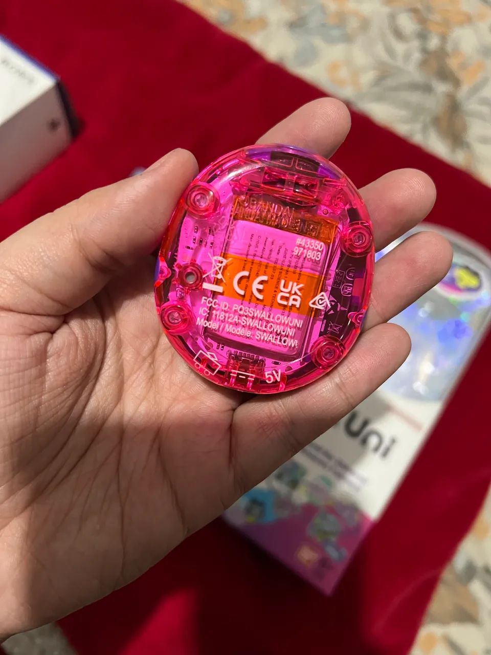 Tamagotchi Uni Purple (Roxo) - Completo na Caixa + Brinde