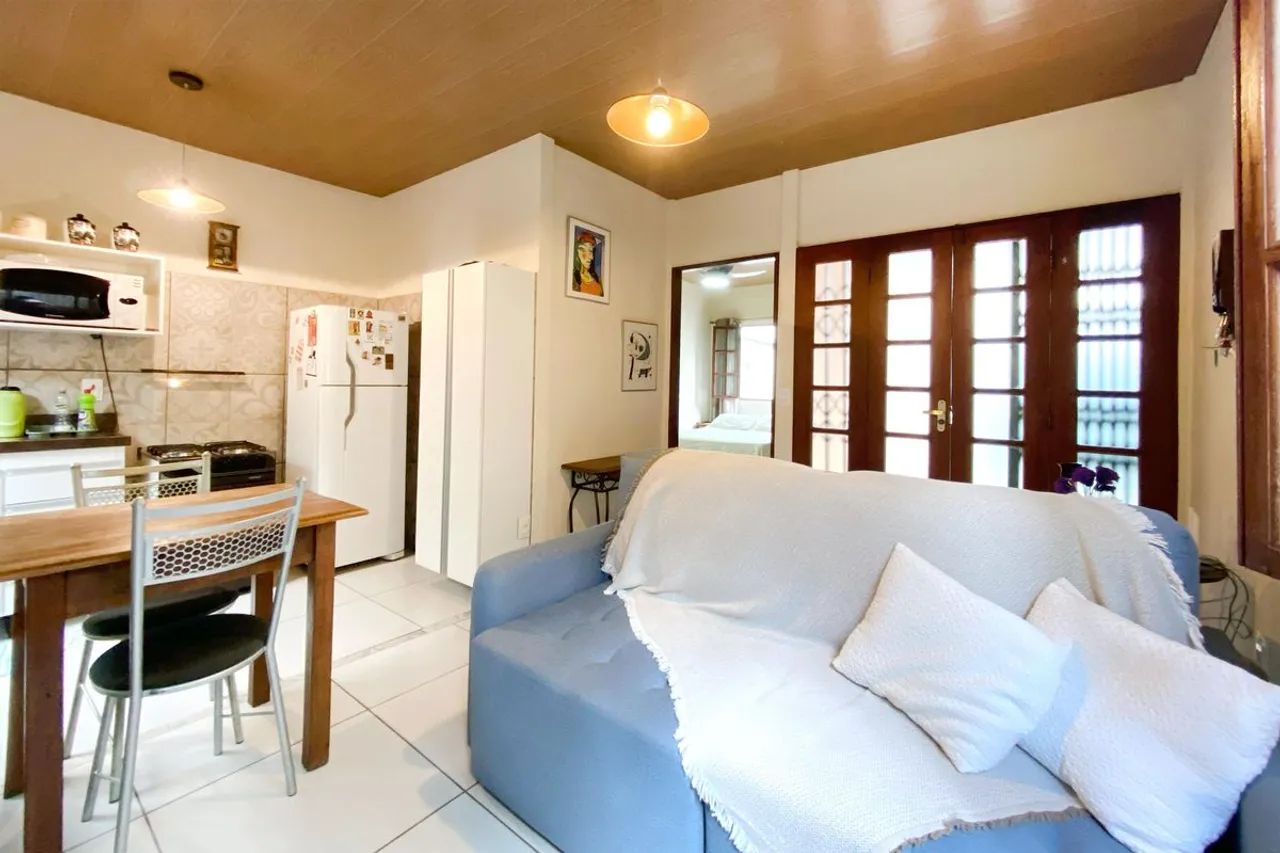 Casa à Venda - Havaí, 3 Quartos, 171 m2 - Foto 2