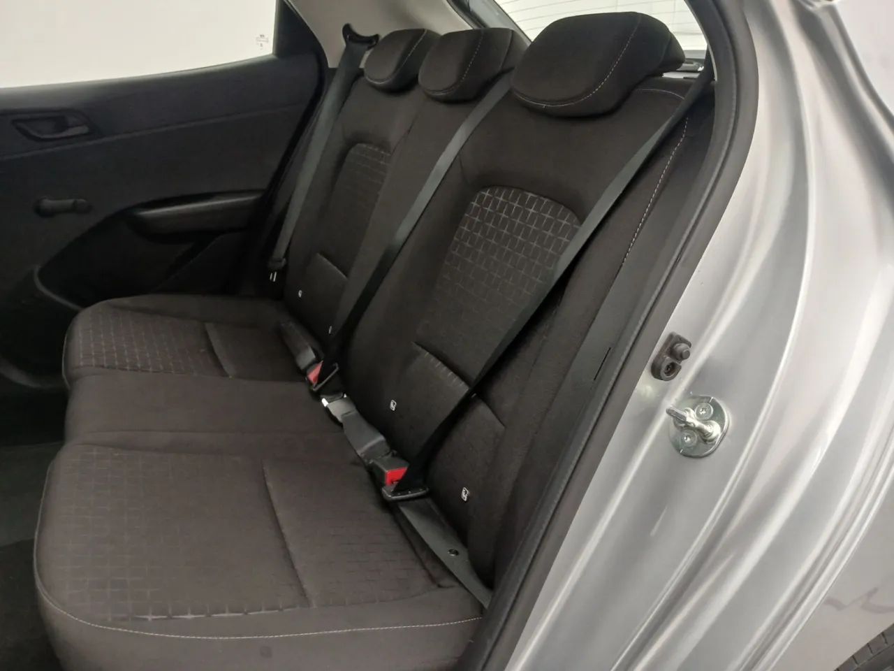 Hyundai HB20 Comfort 1.0 Flex 12V Mec., foto 17 de 18