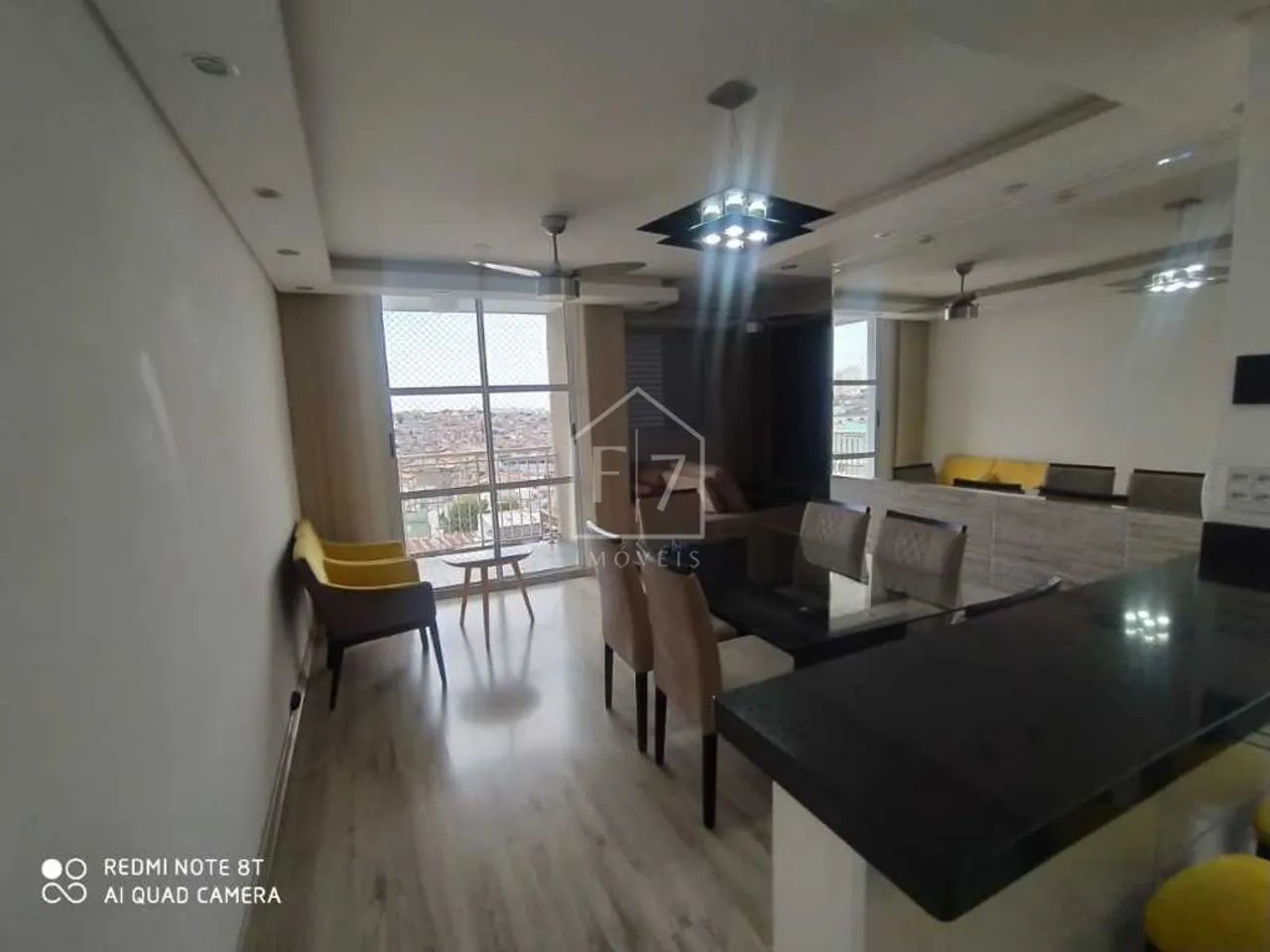 Aluga-se Apartamento com 2 Dorms e 64m² - Foto 2
