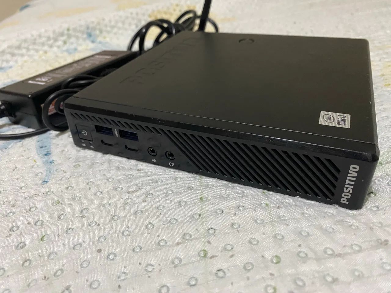 Mini PC Positivo i3 10100T