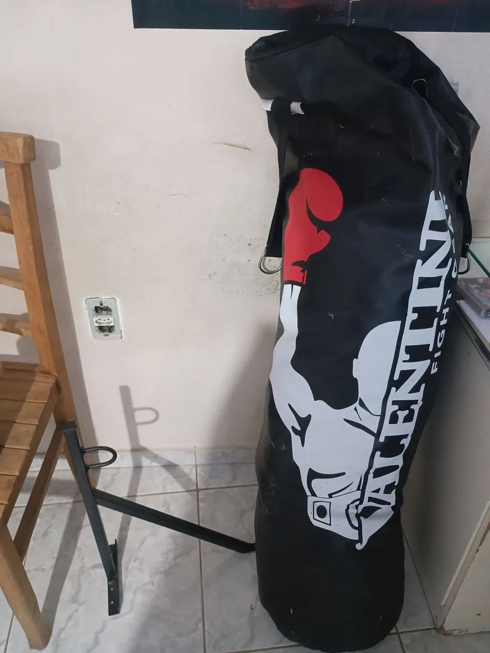 Saco de Pancada + suporte de parede