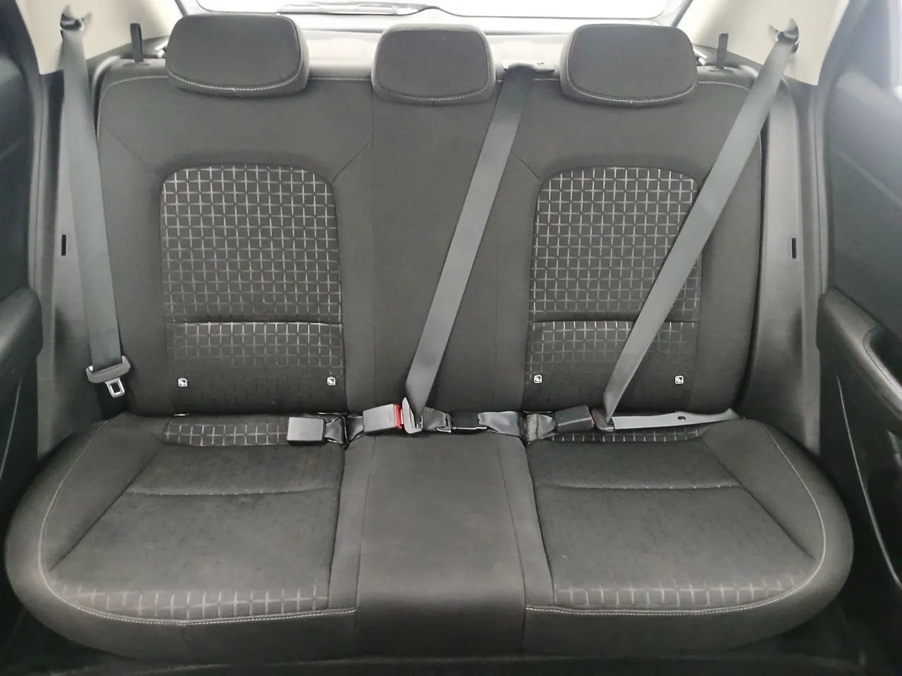 Hyundai HB20 Comfort 1.0 Flex 12V Mec., foto 18 de 18
