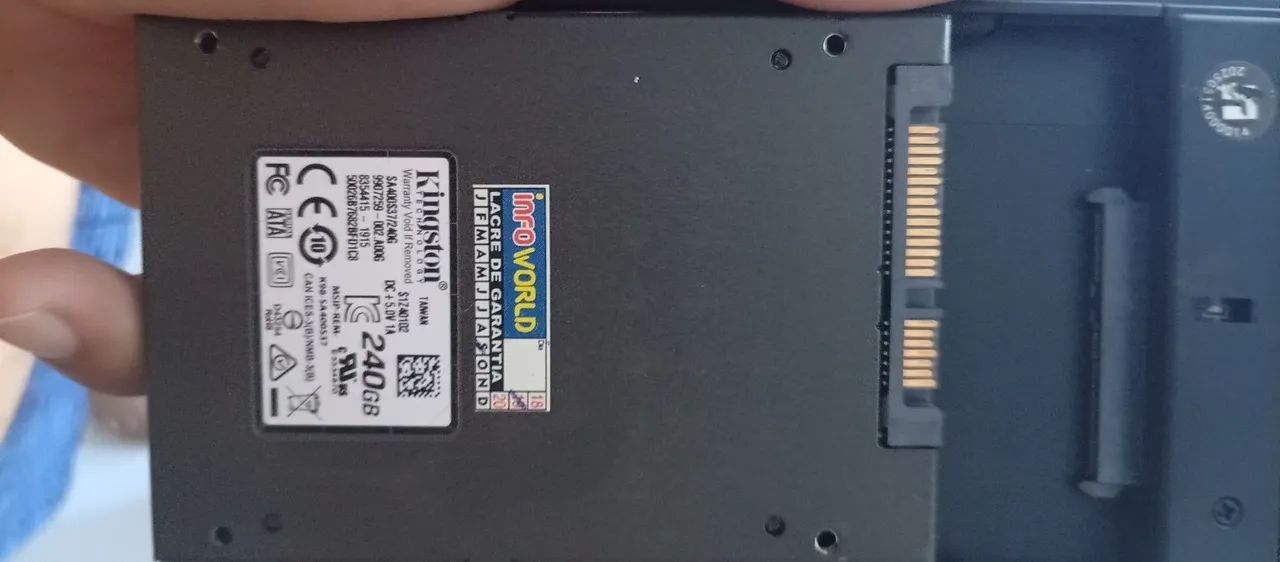 Ssd Kingston 240 gigas com case pra uso externo  - Foto 3