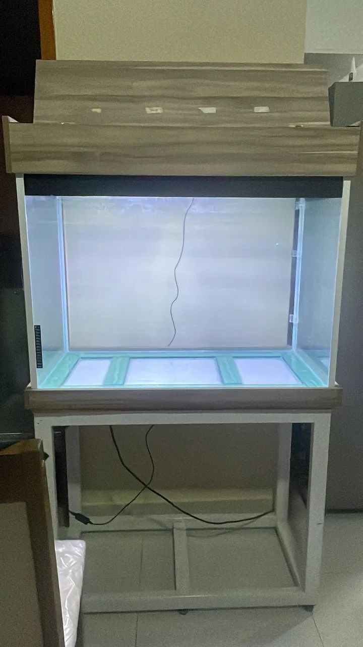 Vendo ou troco aquário 