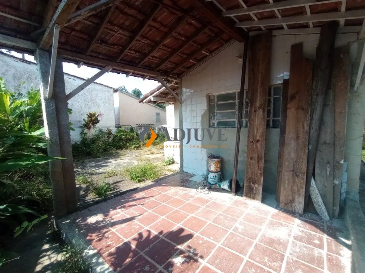 OPORTUNIDADE DE NEGÓCIO - CASA ESPAÇOSA E ENSOLARADA - Foto 5
