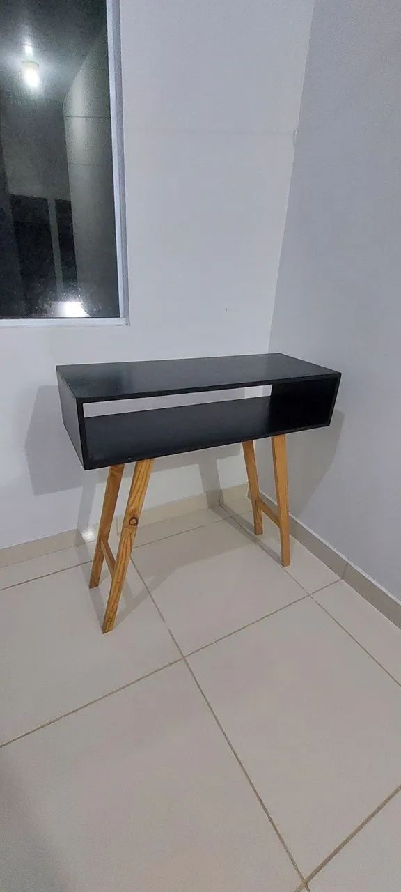 Aparador, buffet, cantinho do café, mesa de apoio