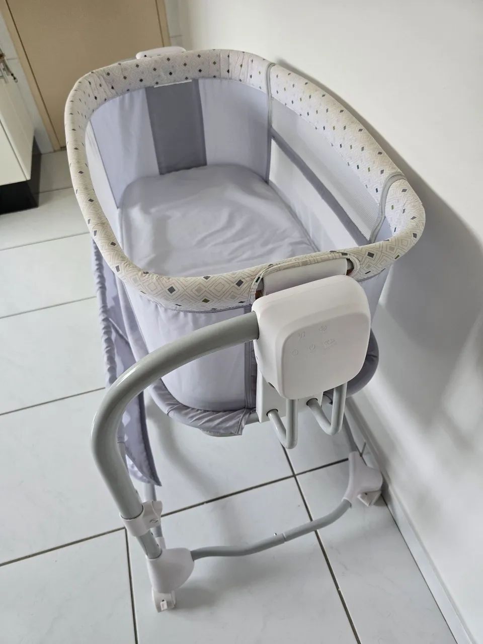 Berço moisés com balanço automático - Foto 3