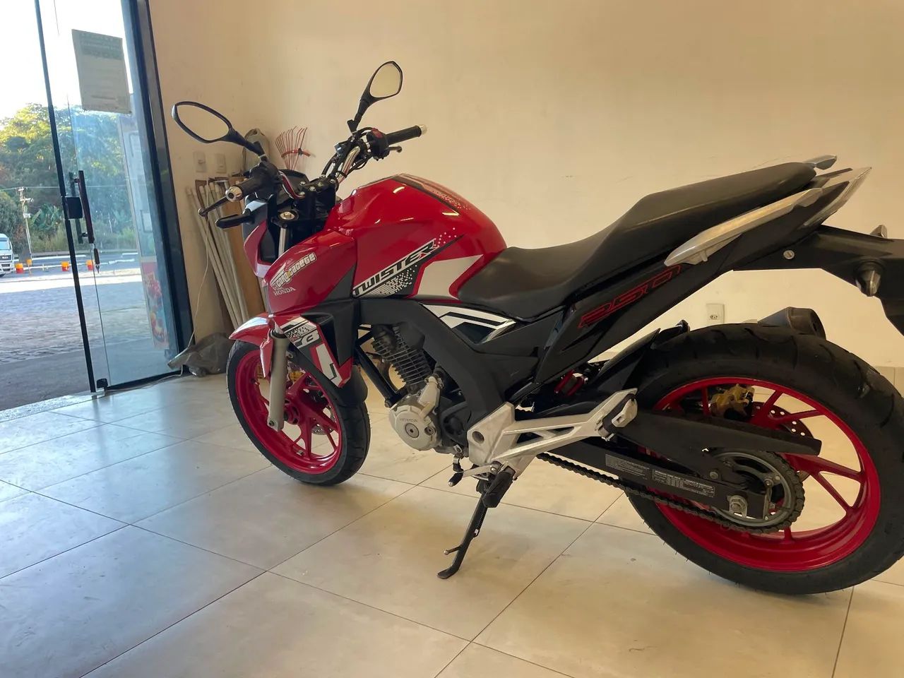 Cb250F ABS - Foto 2