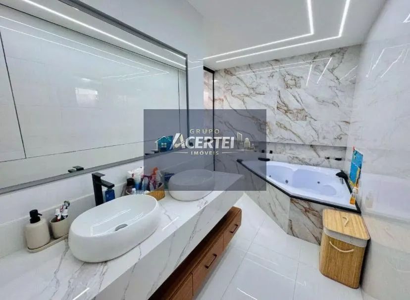Casa em Camboinhas, Niterói: 4 Dormitórios e 3 Suítes - Foto 3