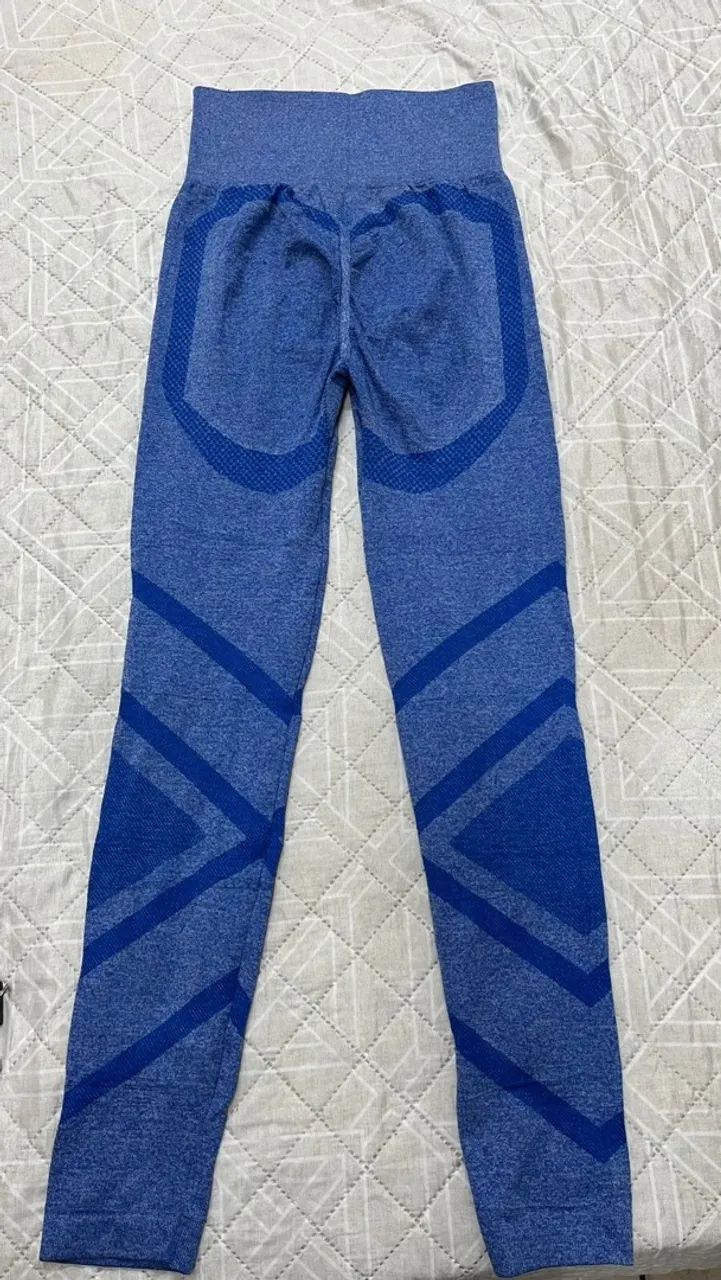 Desapego de roupas - Foto 2
