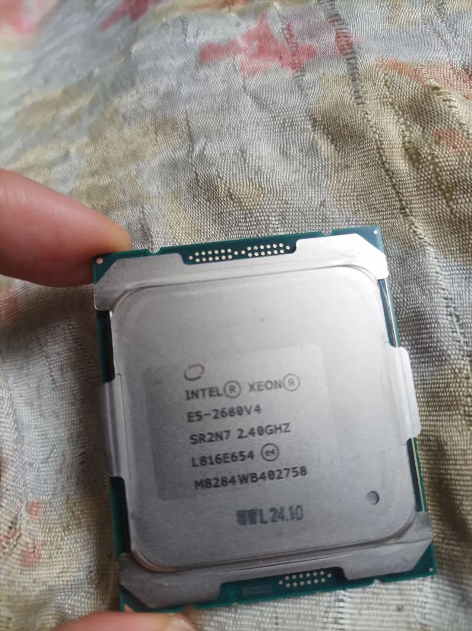 processador xeon 2680 v4 14 núcleos 28 threads cpu xeon e5 2680v4