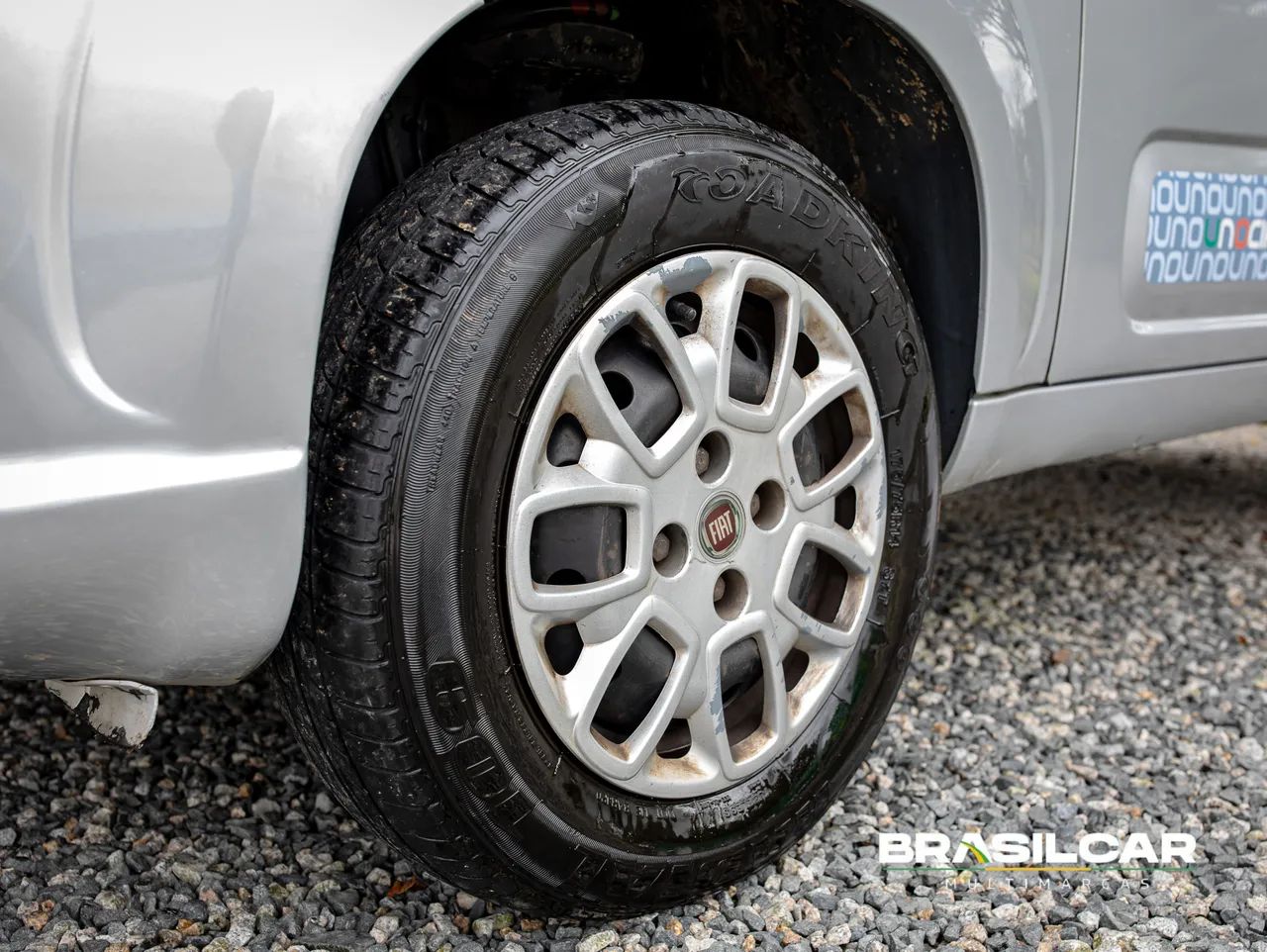 Fiat Uno Attractive 1.0 EVO Fire Flex 8V 5P 2021 - Foto 5