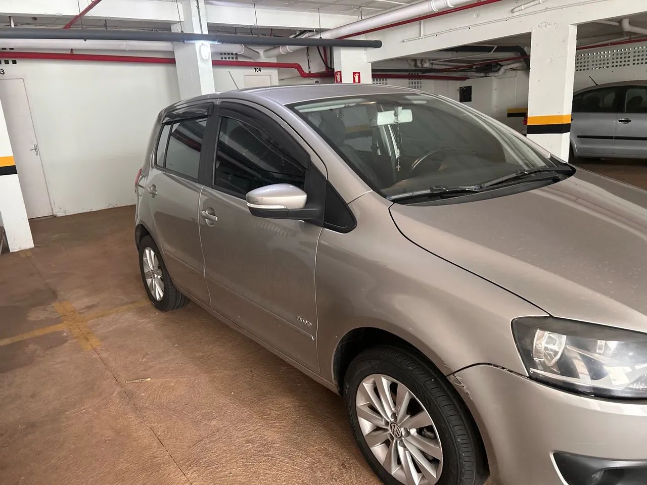 Volkswagen Fox Fox 1.0 Mi Total Flex 8V 5p 2013