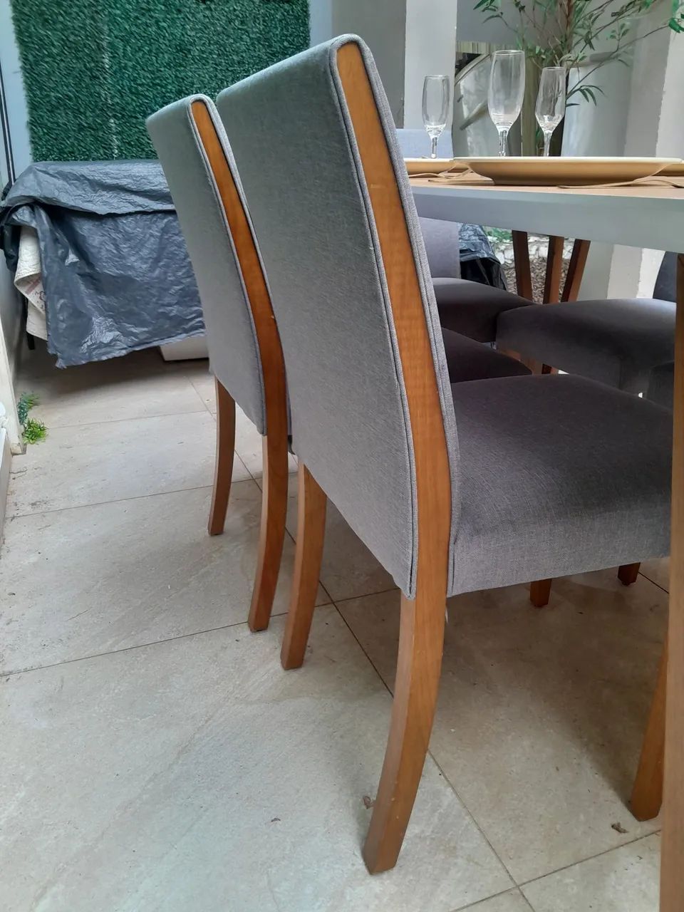 Mesa de jantar e 6 cadeiras maciças (Posso Entregar) - Foto 4