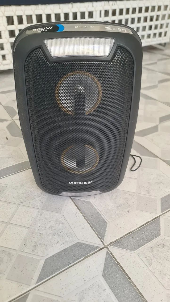 Quer Curtir Um Som! Vendo caixa Multilaser 200w RMS