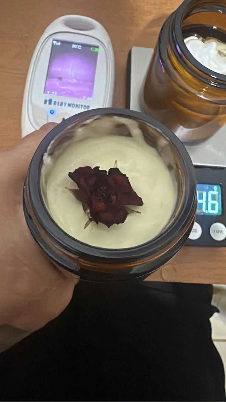 Creme natural com óleos essenciais  - Foto 2