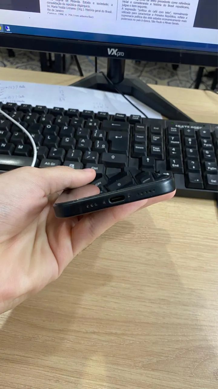 iPhone 16 Preto 128GB - Foto 2