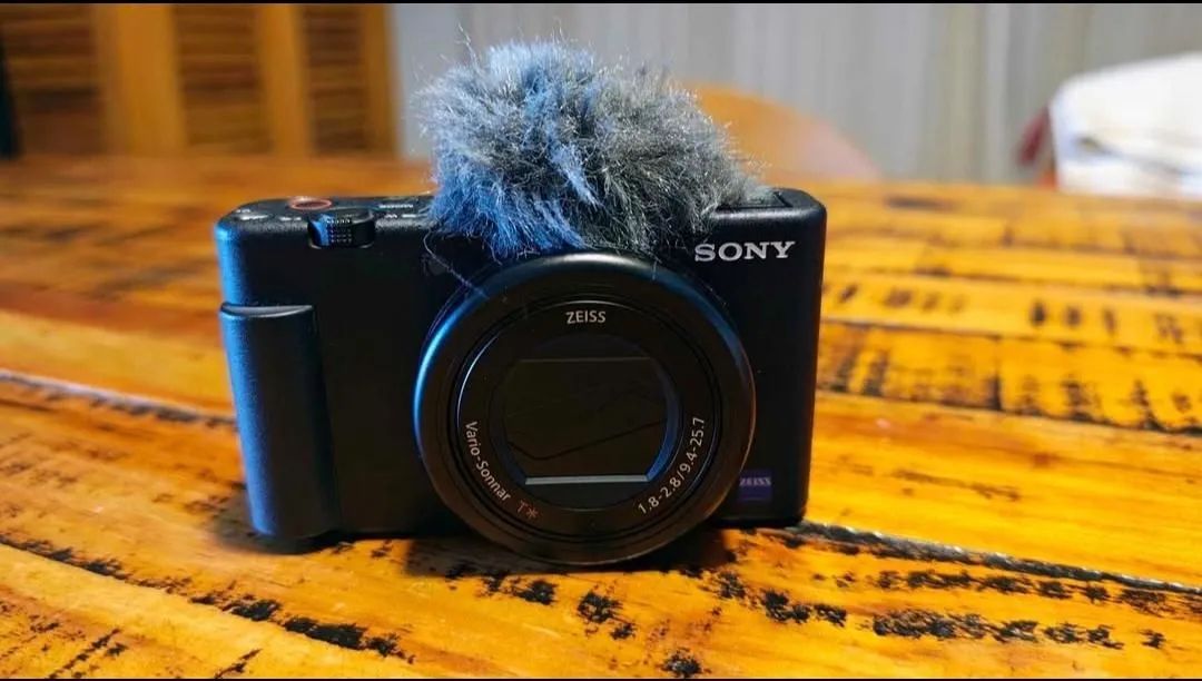 Camera sony zv-1 preta