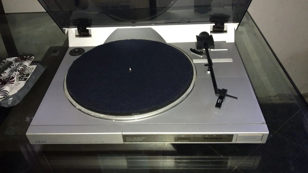 Toca Discos Akai