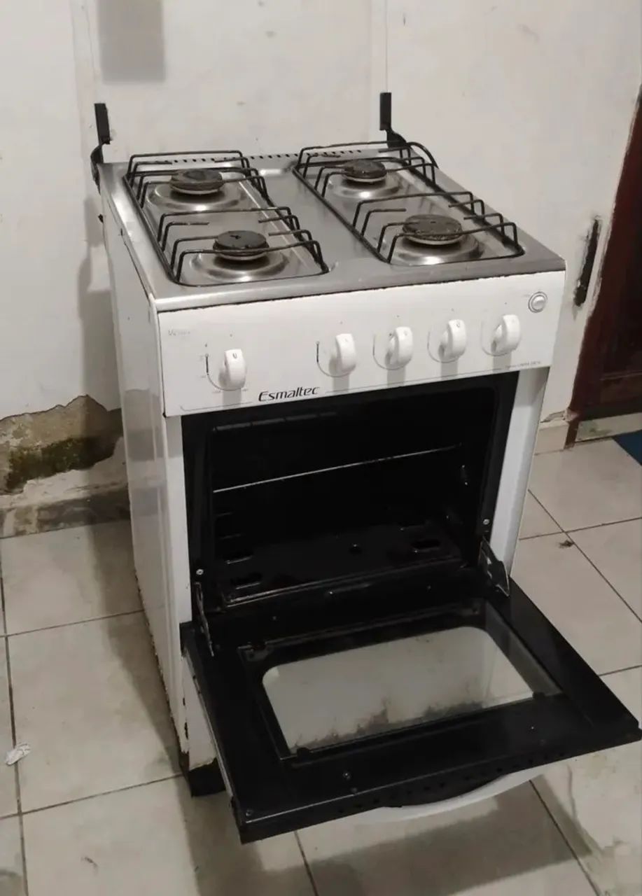 Fogão branco