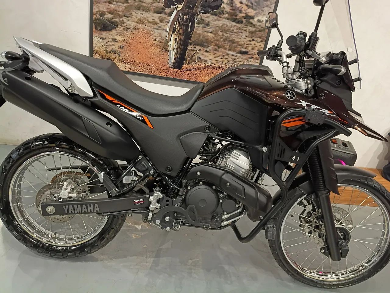 XTZ 250 LANDER