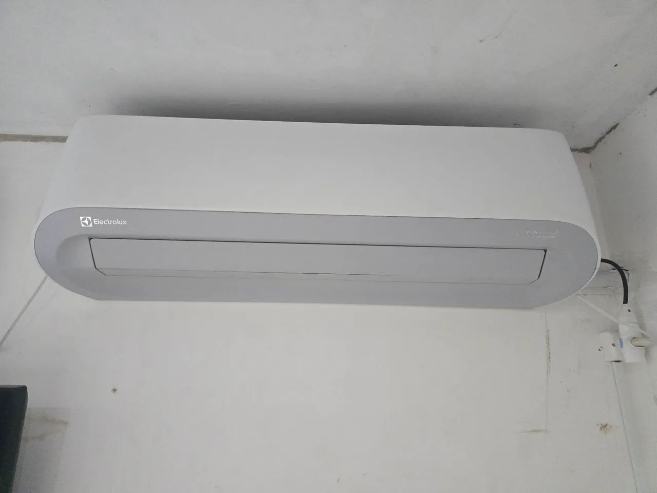 Oferta Central de ar eletrolux quente frio - Foto 3