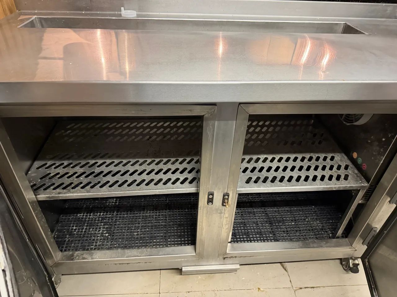 Balcão Refrigerado - Semi novo - Foto 3