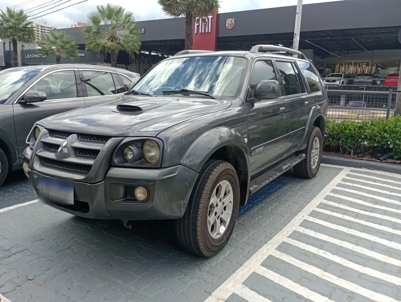 Mitsubishi Pajero 2011