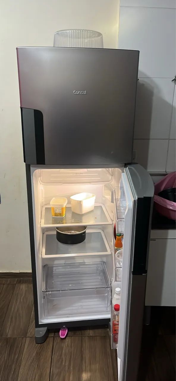 Geladeira à Venda - Ótimo Estado e Funcionando Perfeitamente - Foto 5