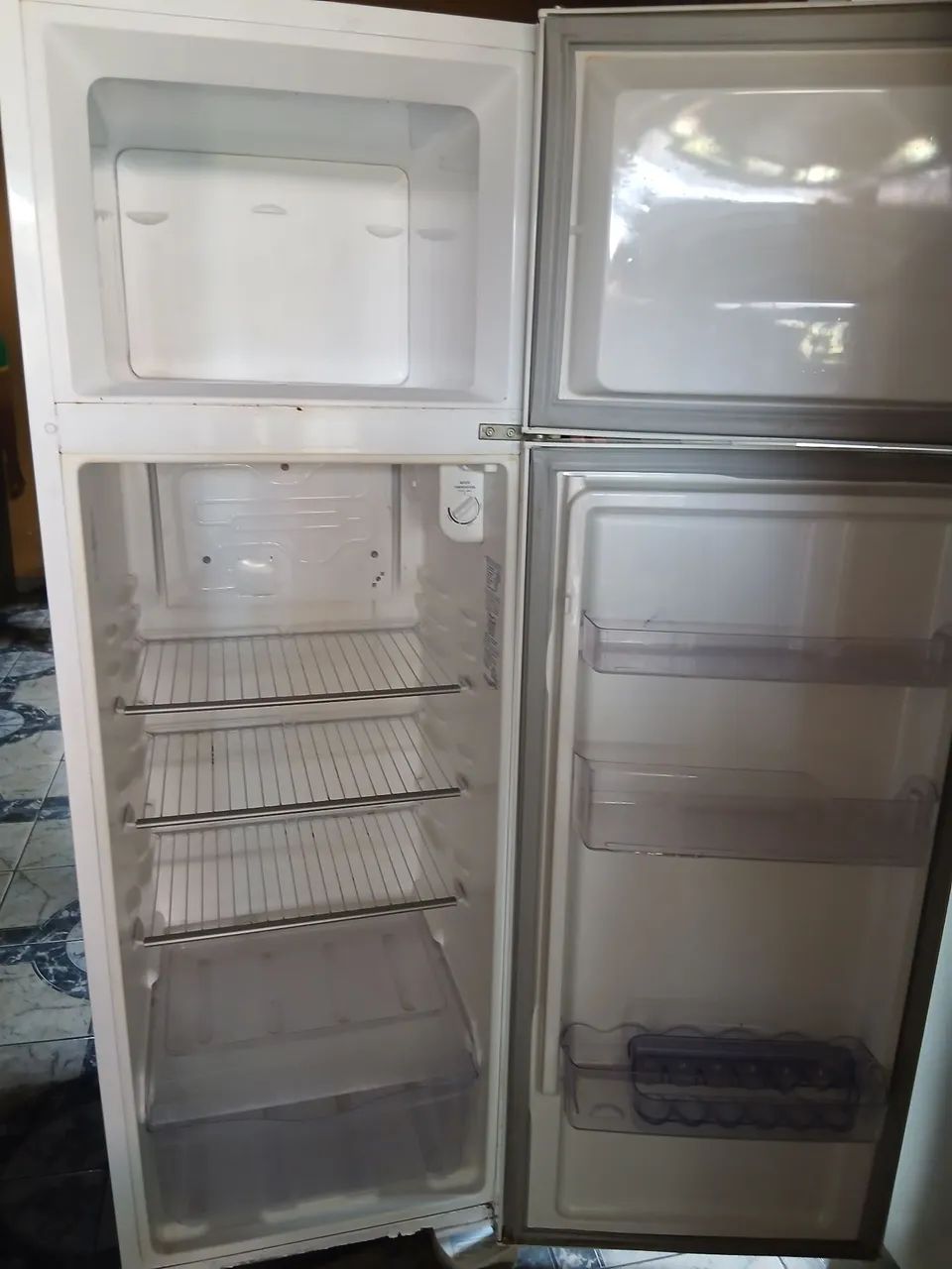 Geladeira eletrolux - Foto 2