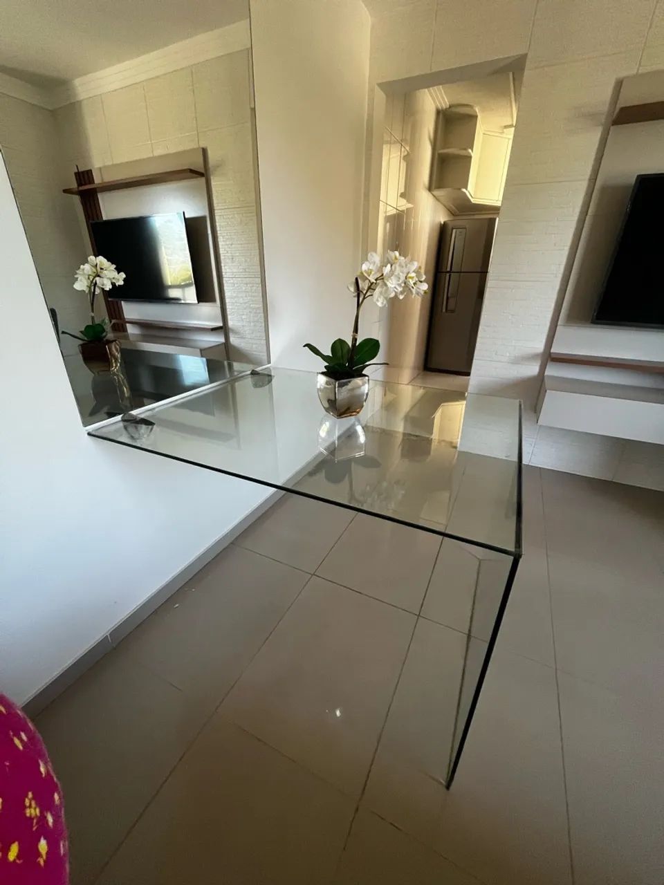 Mesa toda de vidro