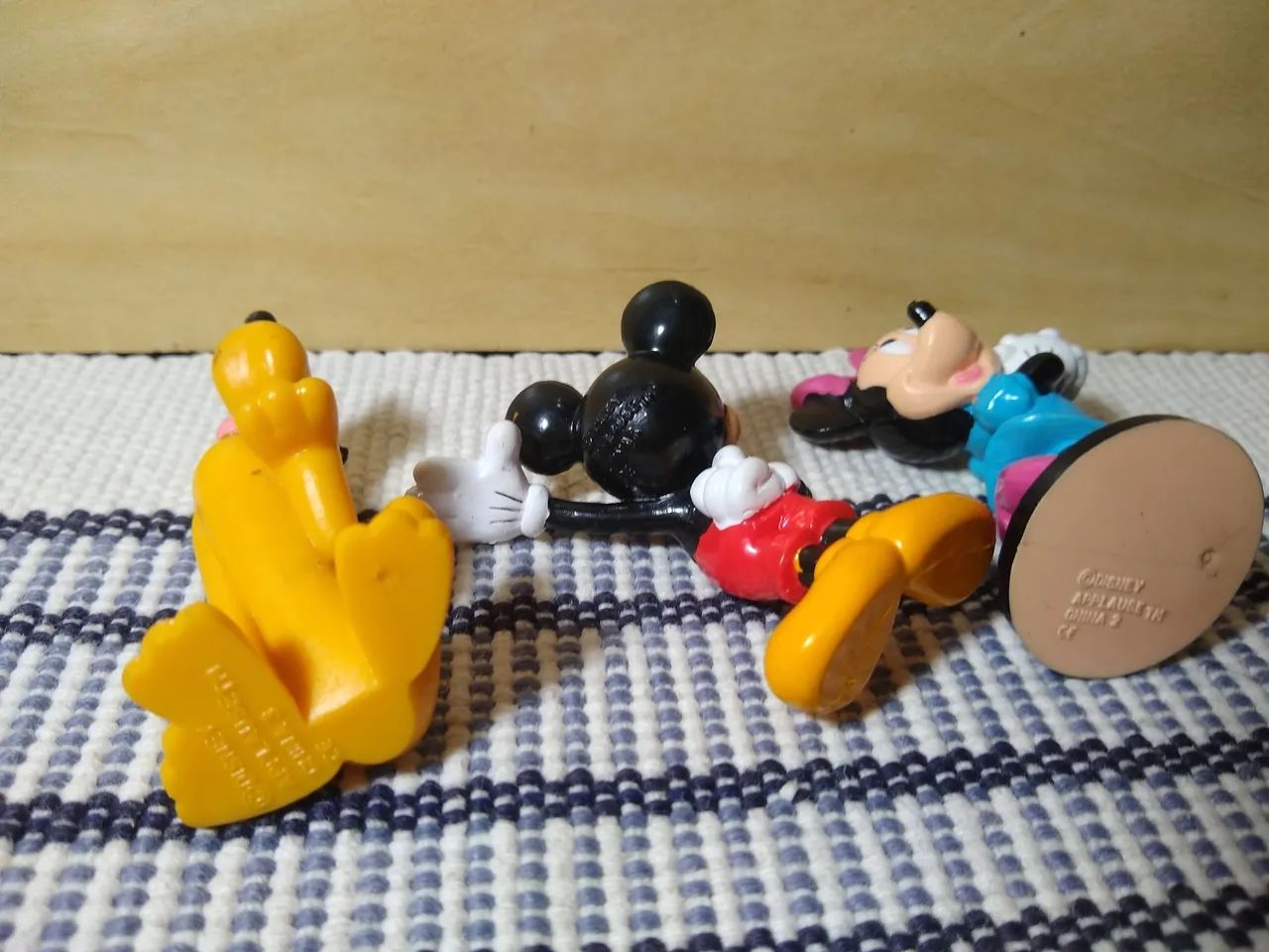 Miniaturas Mickey,Minie e Pluto da aplaude  - Foto 5