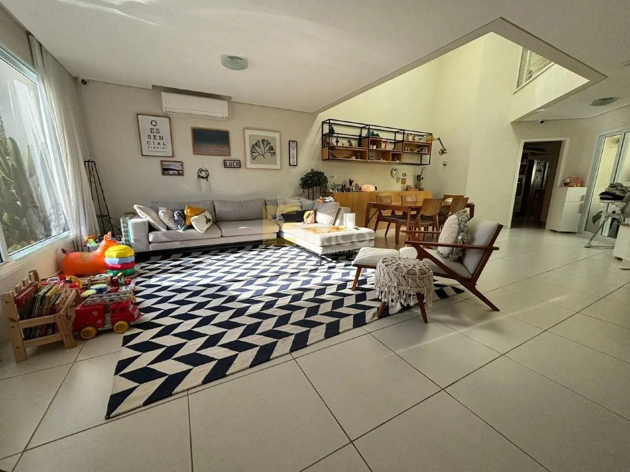 Casa em Condomínio Piemonte Residenziale  Vinhedo, 4 quartos (3 suítes)