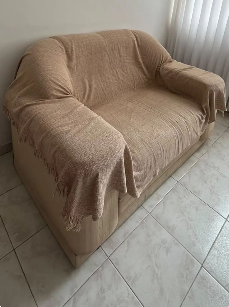 Sofá com mesa de centro  - Foto 3