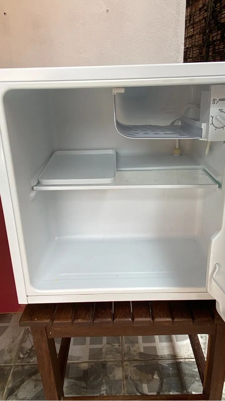 Vendo Frigobar Midea 45L  - Foto 2