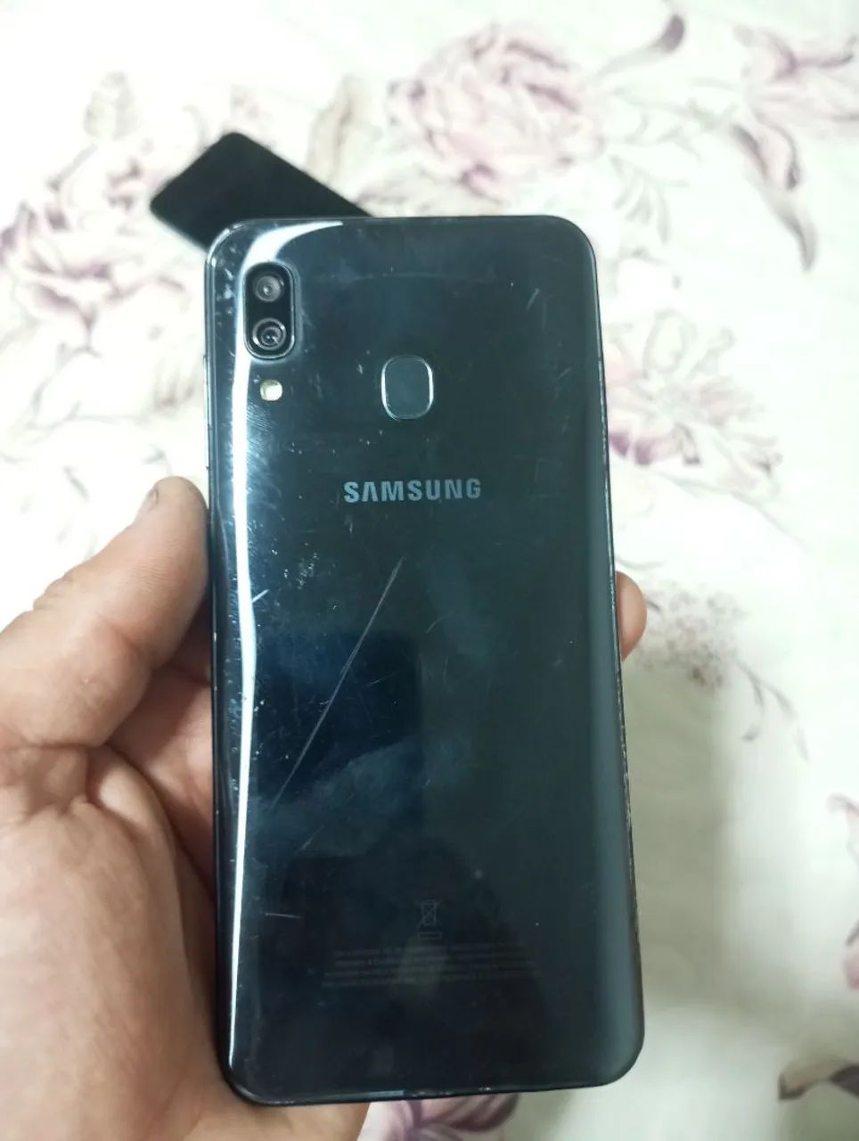 Samsung A30  - Foto 2
